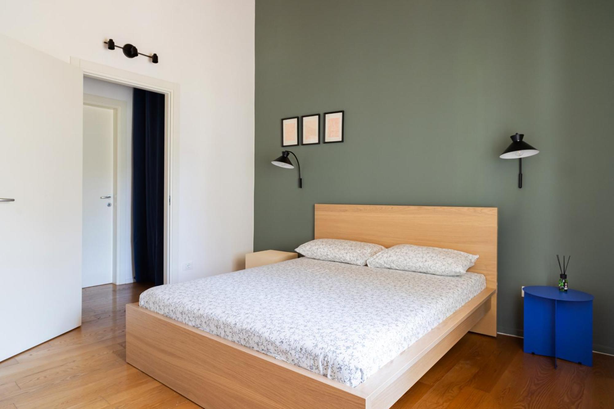 Double Private Parking, 2 Bedrooms & 2 Bathrooms - Elegant Apartment In Old Town Удине Екстериор снимка